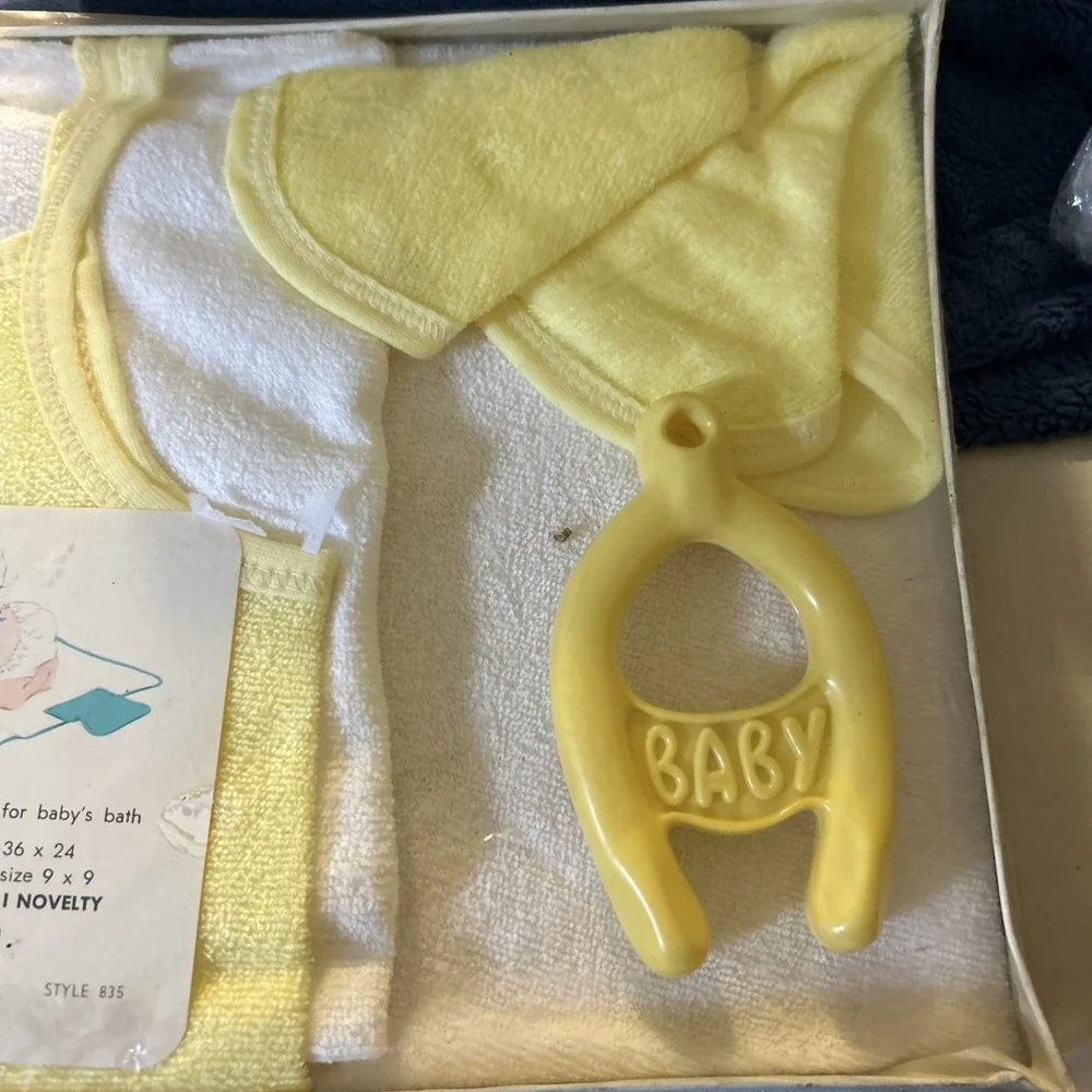 Vtg Baby Terry Bath Set Yellow White Towel Washcloth Bib Toy 100% Cotton USA